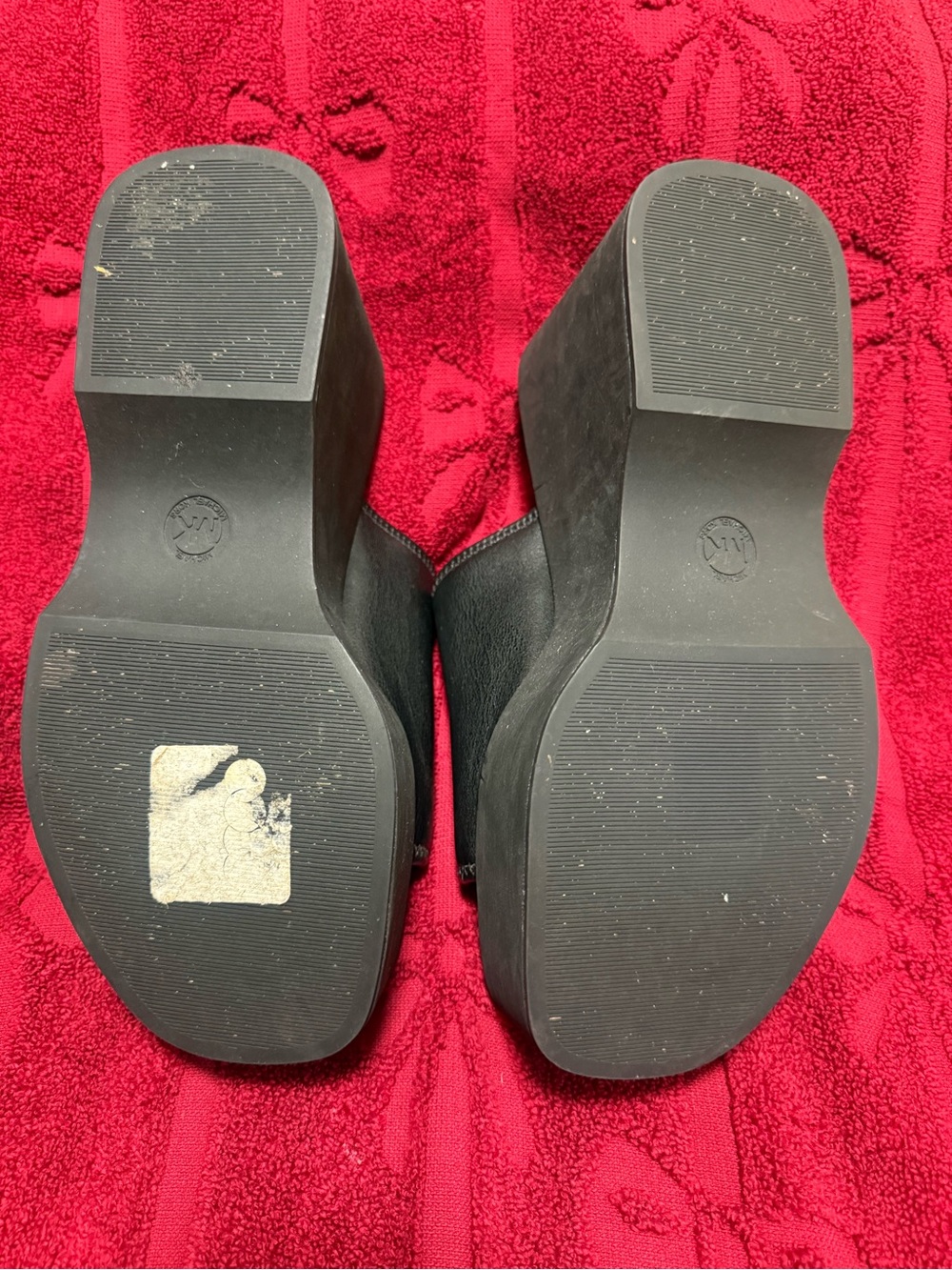 Michael Kors Black Platform Slide Mules - Picture 4 of 4